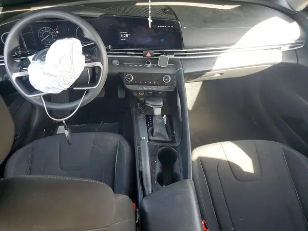 KMHLM4DG3RU731703 2024 HYUNDAI ELANTRA - Image 8