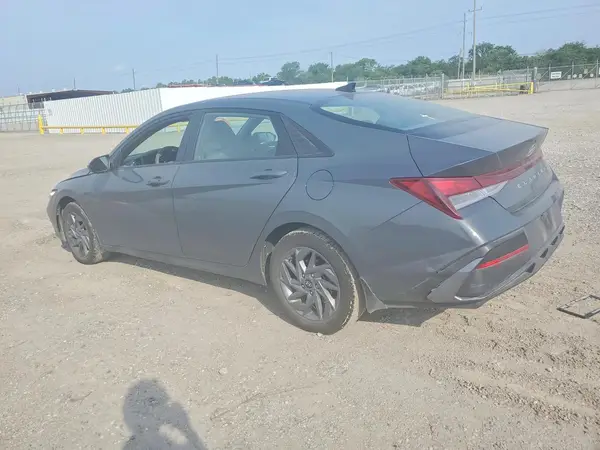 KMHLM4DG3RU739252 2024 HYUNDAI ELANTRA - Image 2