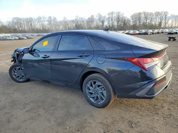 KMHLM4DG3RU741955 2024 HYUNDAI ELANTRA - Image 2