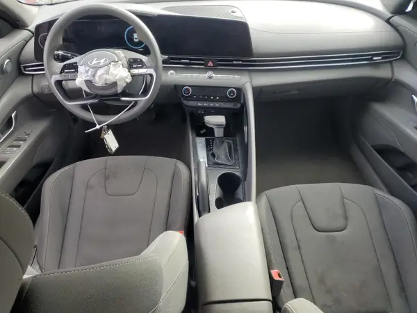 KMHLM4DG3RU754818 2024 HYUNDAI ELANTRA - Image 8