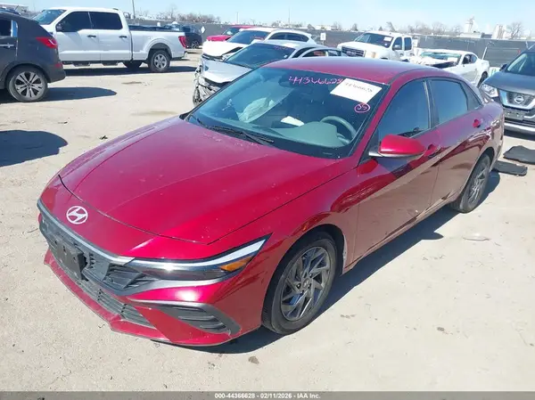 KMHLM4DG3RU760392 2024 HYUNDAI ELANTRA - Image 2