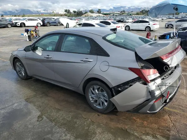 KMHLM4DG3RU761512 2024 HYUNDAI ELANTRA - Image 2