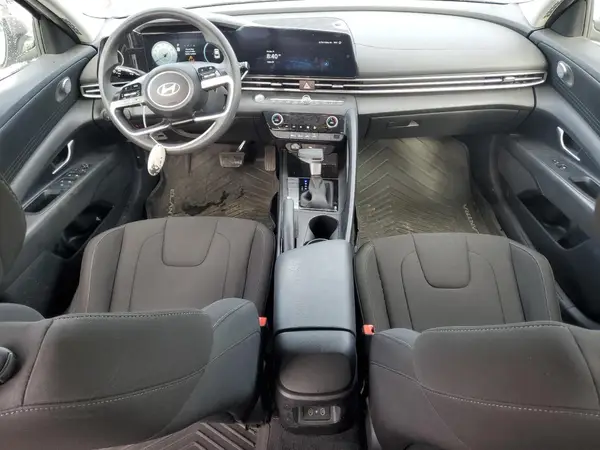 KMHLM4DG3RU761512 2024 HYUNDAI ELANTRA - Image 8