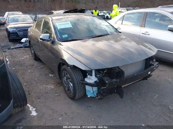 KMHLM4DG3RU762482 2024 HYUNDAI ELANTRA - Image 1