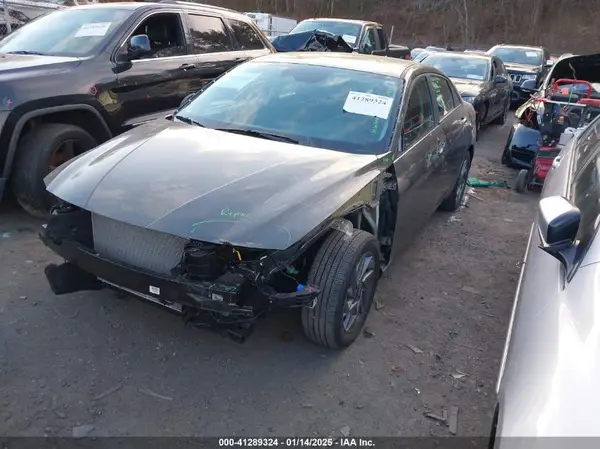 KMHLM4DG3RU762482 2024 HYUNDAI ELANTRA - Image 2