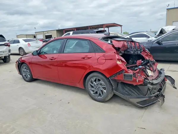 KMHLM4DG3RU763194 2024 HYUNDAI ELANTRA - Image 2