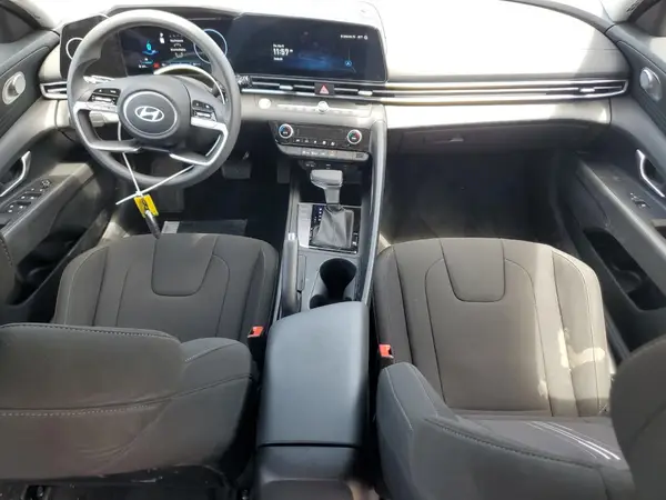 KMHLM4DG3RU770176 2024 HYUNDAI ELANTRA - Image 8