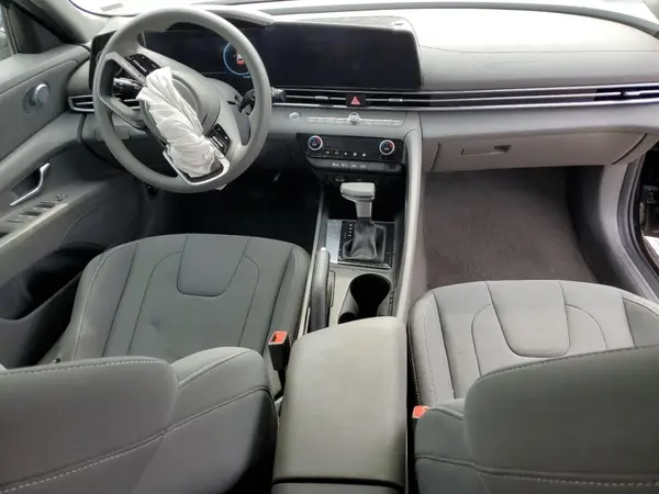 KMHLM4DG3RU770727 2024 HYUNDAI ELANTRA - Image 8