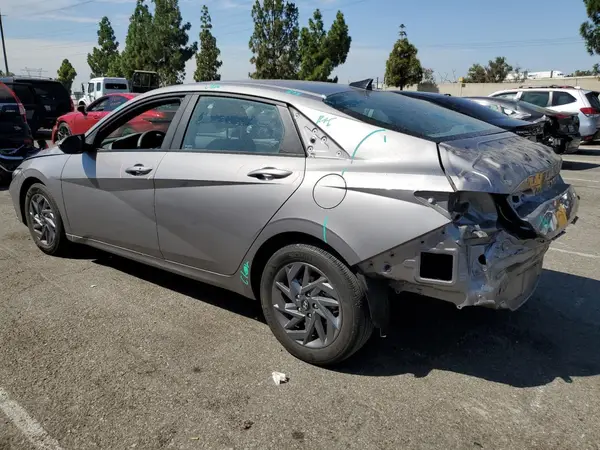 KMHLM4DG3RU777449 2024 HYUNDAI ELANTRA - Image 2