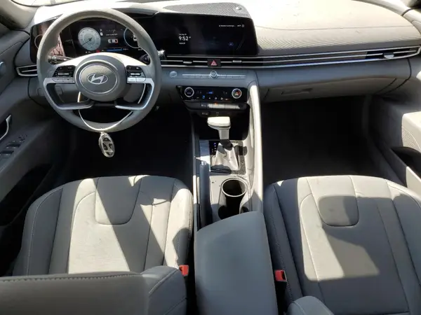 KMHLM4DG3RU777449 2024 HYUNDAI ELANTRA - Image 8