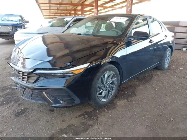 KMHLM4DG3RU778455 2024 HYUNDAI ELANTRA - Image 2