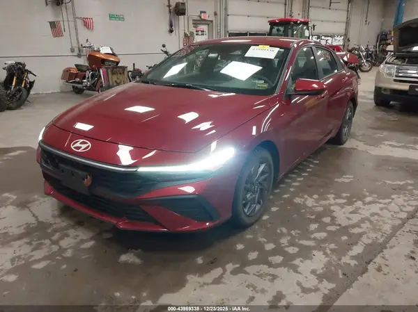 KMHLM4DG3RU781906 2024 HYUNDAI ELANTRA - Image 2