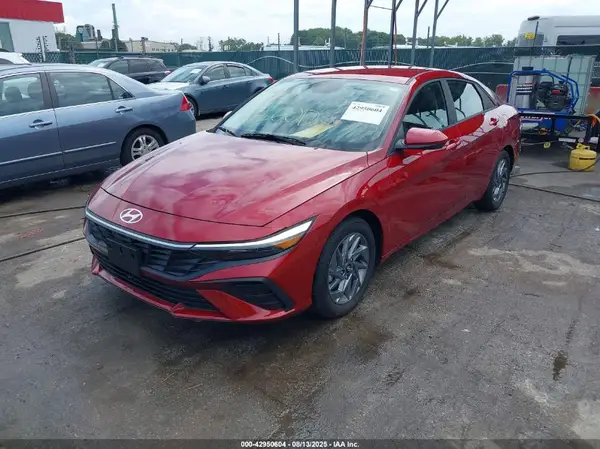 KMHLM4DG3RU781923 2024 HYUNDAI ELANTRA - Image 2
