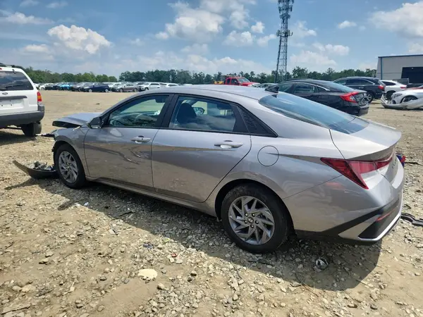 KMHLM4DG3RU783123 2024 HYUNDAI ELANTRA - Image 2
