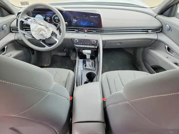 KMHLM4DG3RU783963 2024 HYUNDAI ELANTRA - Image 8