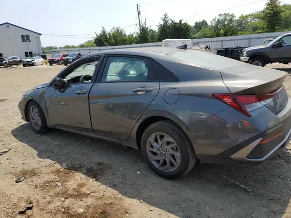 KMHLM4DG3RU784983 2024 HYUNDAI ELANTRA - Image 2