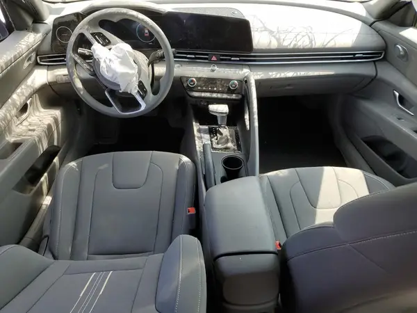 KMHLM4DG3RU784983 2024 HYUNDAI ELANTRA - Image 8