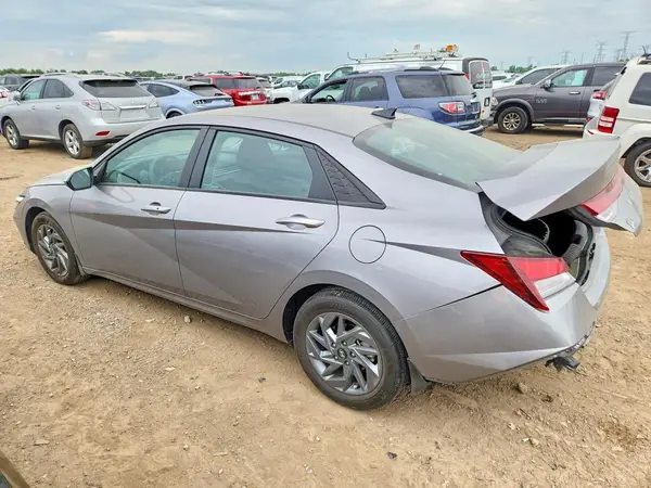 KMHLM4DG3RU786006 2024 HYUNDAI ELANTRA - Image 2