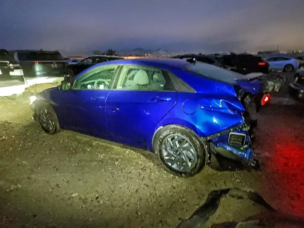 KMHLM4DG3RU786782 2024 HYUNDAI ELANTRA - Image 2