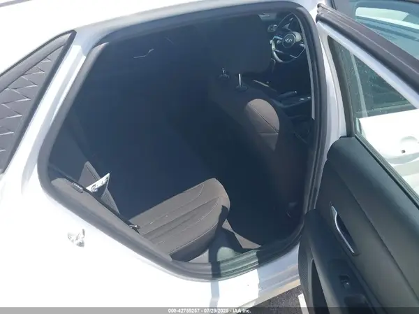 KMHLM4DG3RU791450 2024 HYUNDAI ELANTRA - Image 8