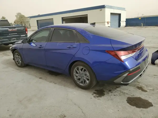 KMHLM4DG3RU795353 2024 HYUNDAI ELANTRA - Image 2