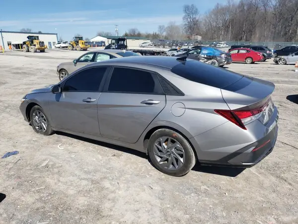 KMHLM4DG3RU802253 2024 HYUNDAI ELANTRA - Image 2