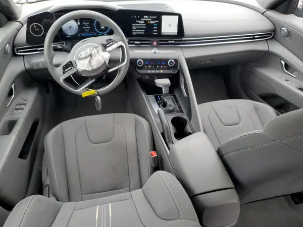 KMHLM4DG3RU804729 2024 HYUNDAI ELANTRA - Image 8