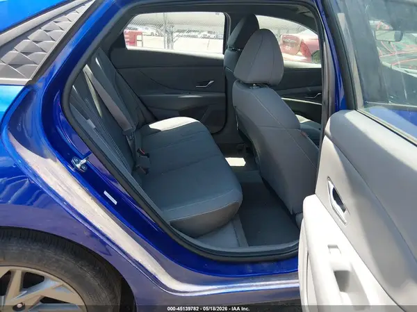 KMHLM4DG3RU808232 2024 HYUNDAI ELANTRA - Image 8