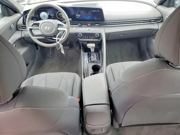 KMHLM4DG3RU812734 2024 HYUNDAI ELANTRA - Image 8