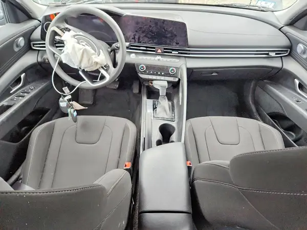 KMHLM4DG3RU812796 2024 HYUNDAI ELANTRA - Image 8