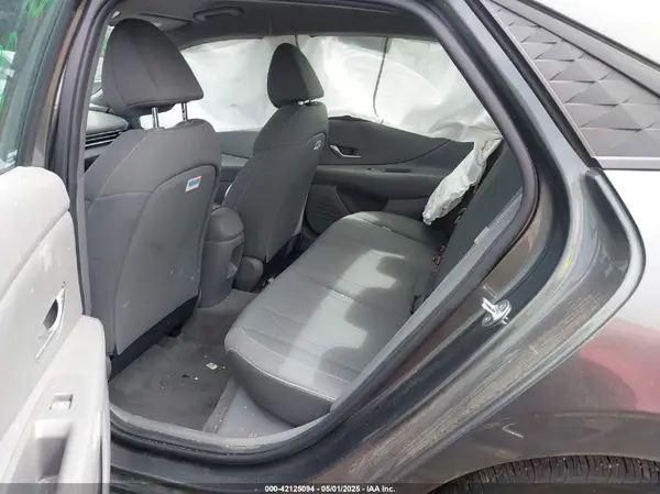 KMHLM4DG3RU812894 2024 HYUNDAI ELANTRA - Image 8