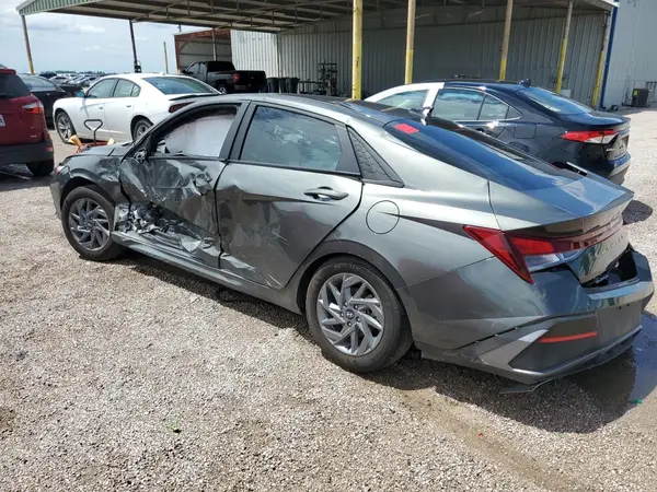 KMHLM4DG3RU814614 2024 HYUNDAI ELANTRA - Image 2