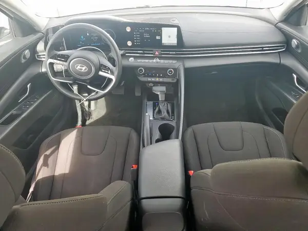 KMHLM4DG3RU819618 2024 HYUNDAI ELANTRA - Image 8