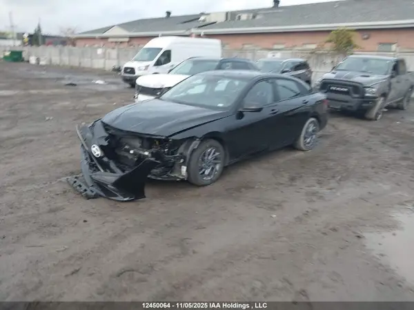 KMHLM4DG3RU823801 2024 HYUNDAI ELANTRA - Image 2