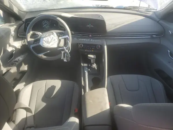 KMHLM4DG3RU839660 2024 HYUNDAI ELANTRA - Image 8