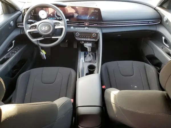 KMHLM4DG3RU843983 2024 HYUNDAI ELANTRA - Image 8