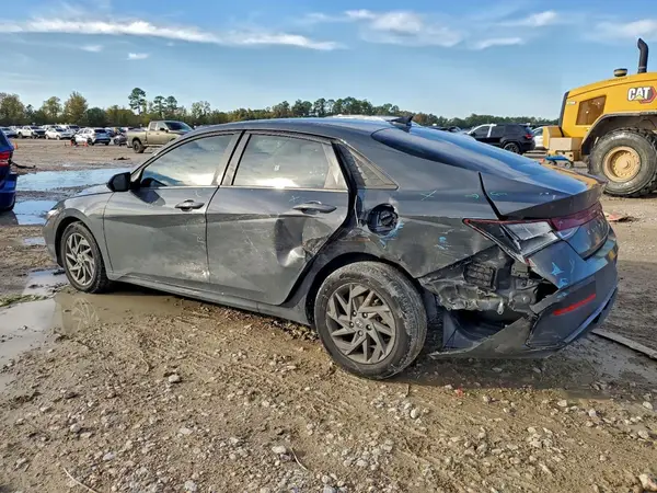 KMHLM4DG3RU849928 2024 HYUNDAI ELANTRA - Image 2