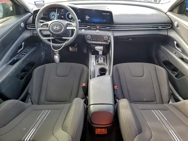 KMHLM4DG3RU849928 2024 HYUNDAI ELANTRA - Image 8