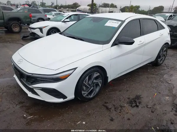 KMHLM4DG3SU009671 2025 HYUNDAI ELANTRA - Image 2