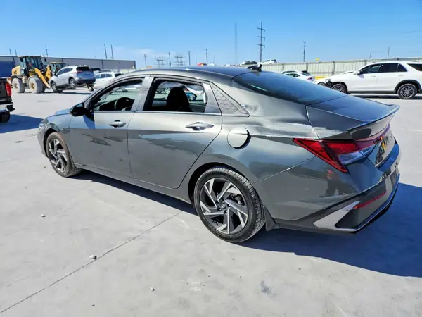 KMHLM4DG3SU012750 2025 HYUNDAI ELANTRA - Image 2