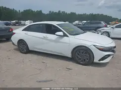 KMHLM4DG3SU021917 2025 HYUNDAI ELANTRA