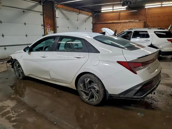 KMHLM4DG3SU039897 2025 HYUNDAI ELANTRA - Image 2