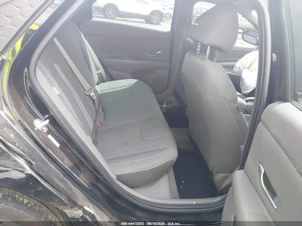 KMHLM4DG3SU043724 2025 HYUNDAI ELANTRA - Image 8