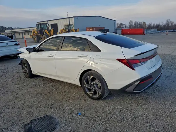 KMHLM4DG3SU047174 2025 HYUNDAI ELANTRA - Image 2