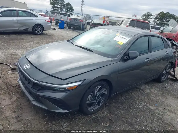 KMHLM4DG3SU047255 2025 HYUNDAI ELANTRA - Image 2