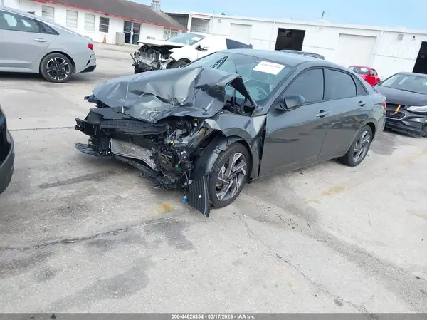 KMHLM4DG3SU048289 2025 HYUNDAI ELANTRA - Image 2