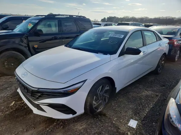 KMHLM4DG3SU060295 2025 HYUNDAI ELANTRA - Image 1