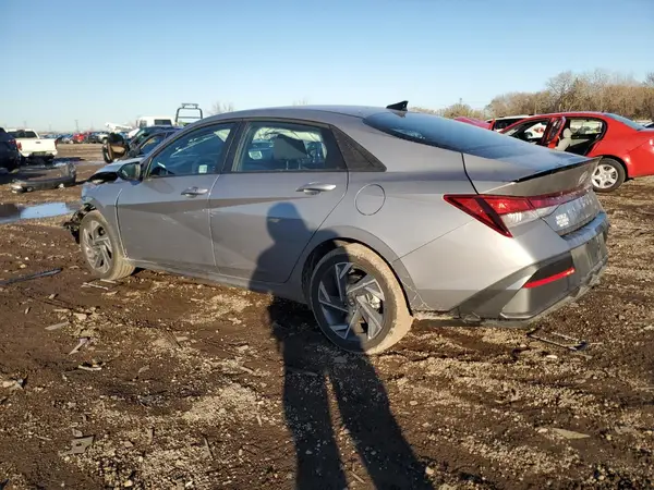 KMHLM4DG3SU063942 2025 HYUNDAI ELANTRA - Image 2