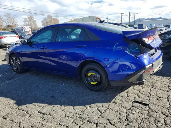KMHLM4DG3SU066002 2025 HYUNDAI ELANTRA - Image 2
