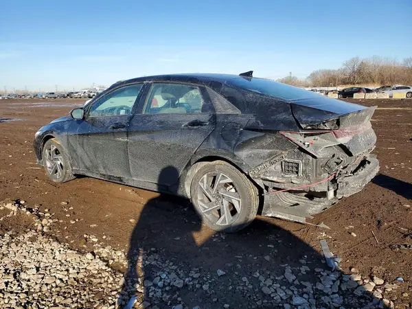 KMHLM4DG3SU068980 2025 HYUNDAI ELANTRA - Image 2